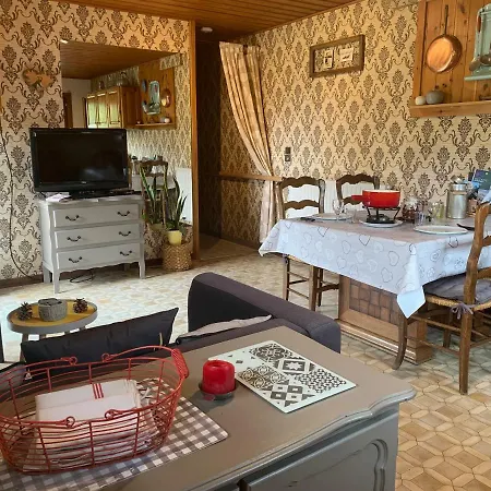 L'eterle Des Bauges Apartment