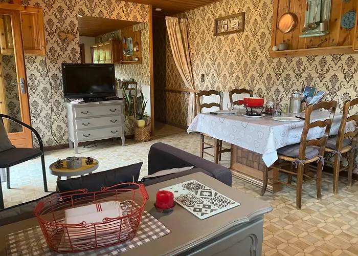 L'eterle Des Bauges Apartment